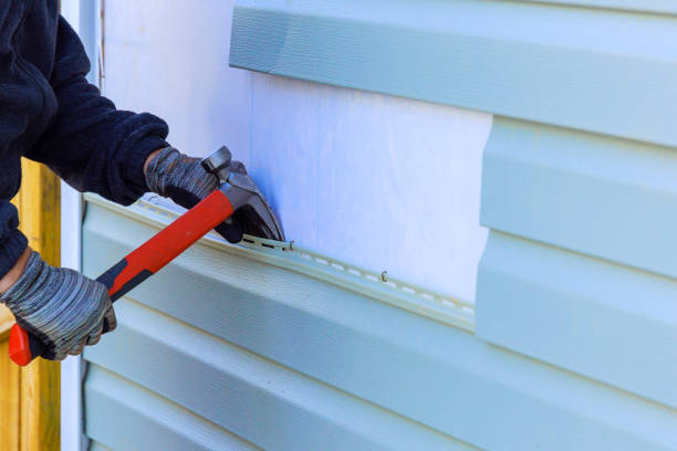 Reliable Emergency Siding Repair contractor in Weston, OH by Squared Siding